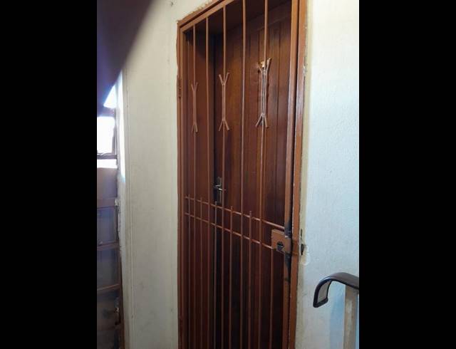 2 BEDROOM APARTMENT FOR SALE IN JABULANI